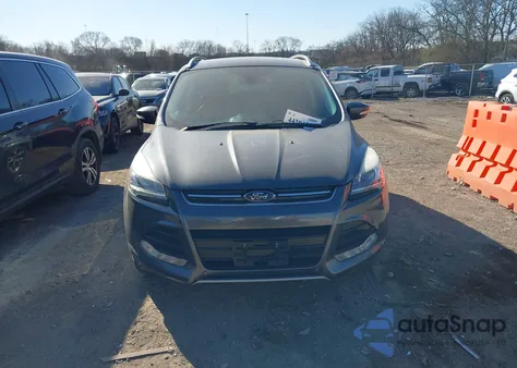 2016 Ford Escape Titanium из США, поврежденный, VIN 1FMCU0JX8GUB34816
